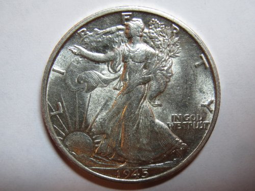 1945 година 50c Walking Liberty Полдоллара, 90% Сребро, Unc
